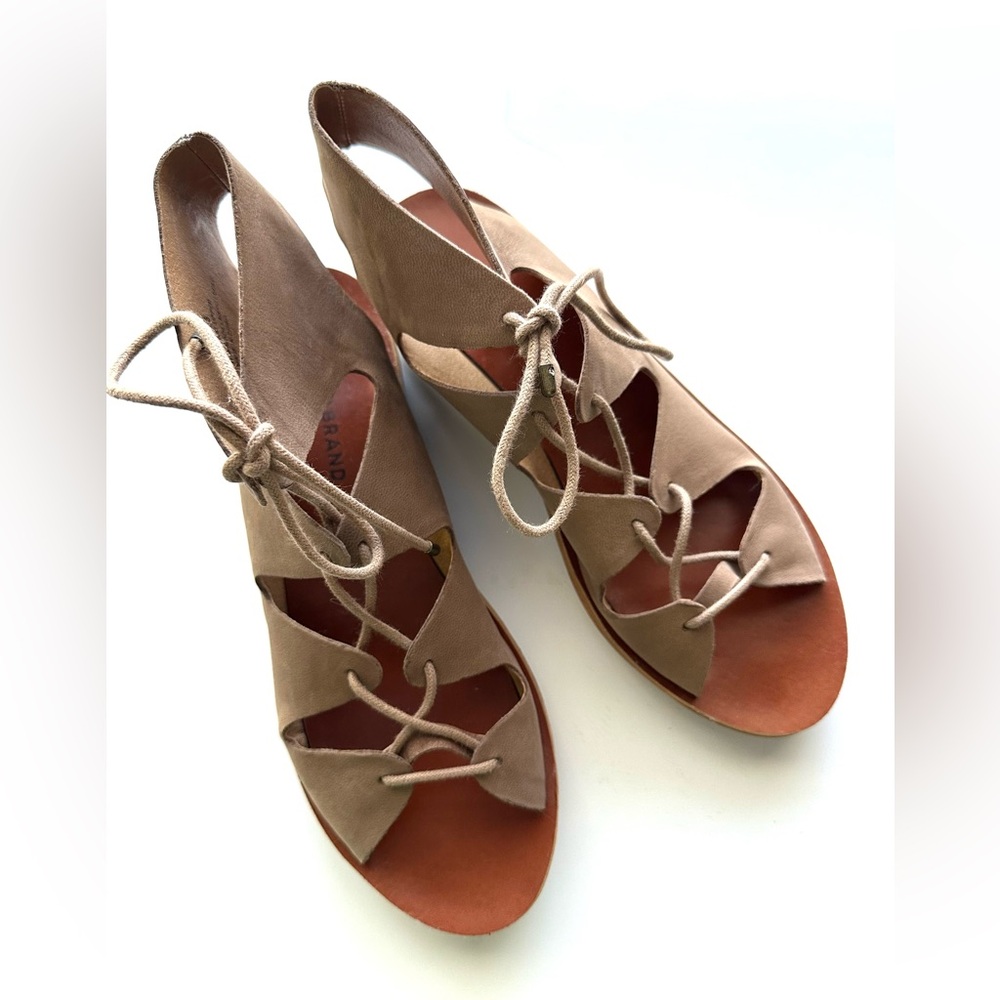 LUCKY Brand leather tie up sandals.